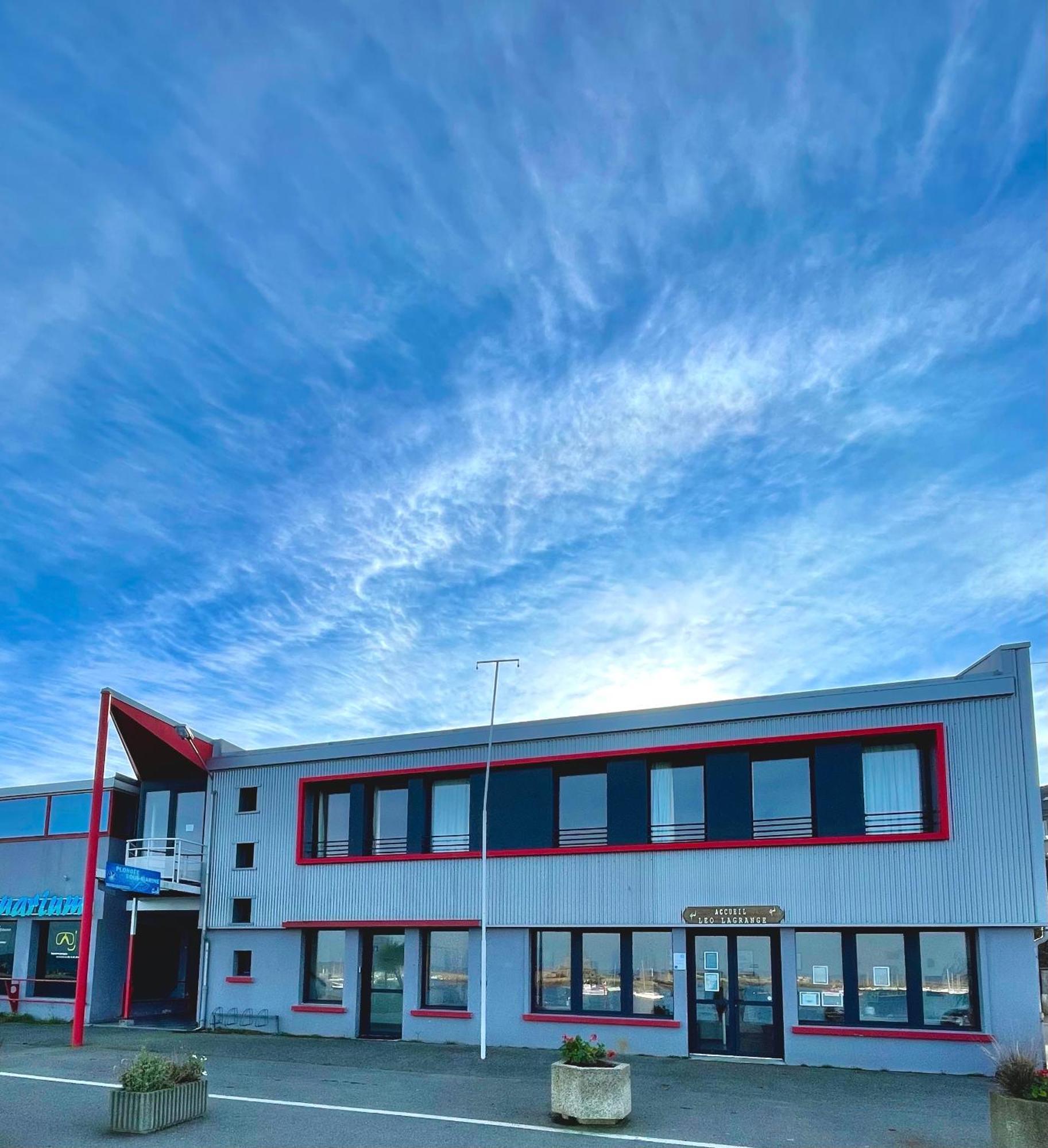 Cllcm - Club Leo Lagrange De Camaret-Sur-Mer Esterno foto